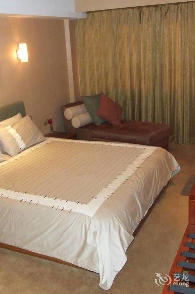 Radius International Hotel Swan Shanghaj Zewnętrze zdjęcie